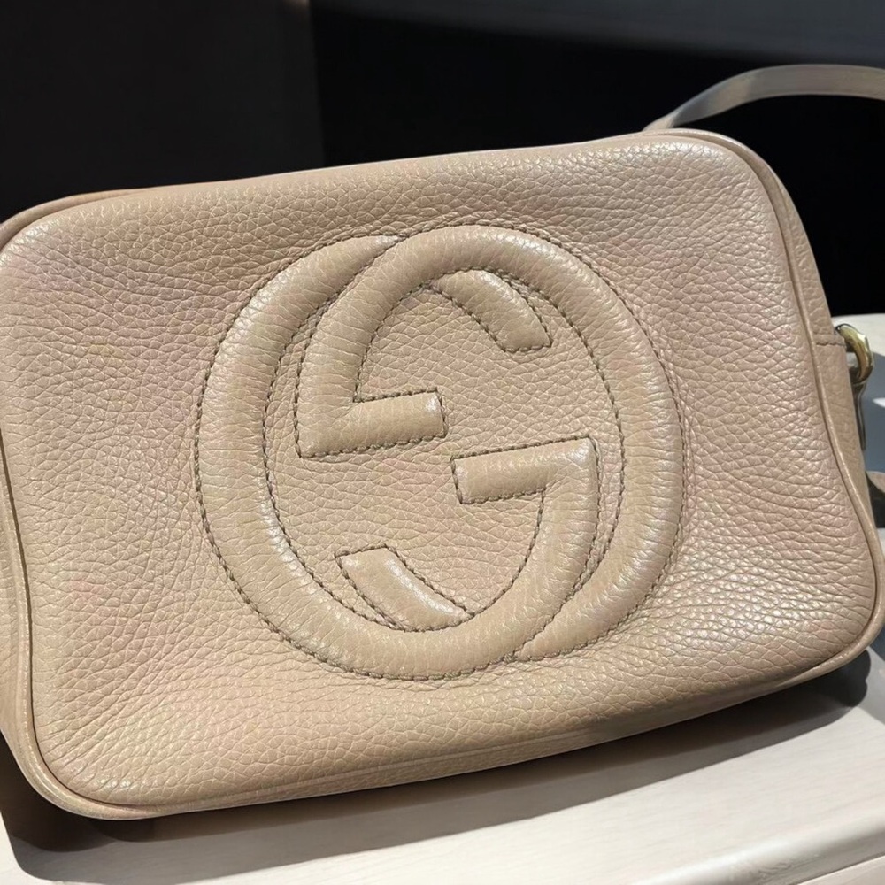 Gucci Soho Disco Pebbled Leather Crossbody Bag